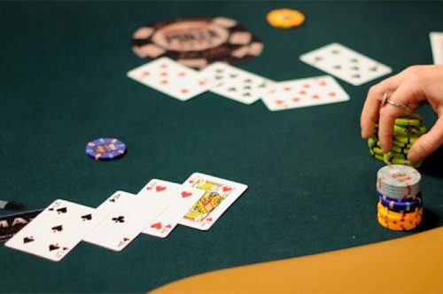 How to determine the strength of a straight in poker